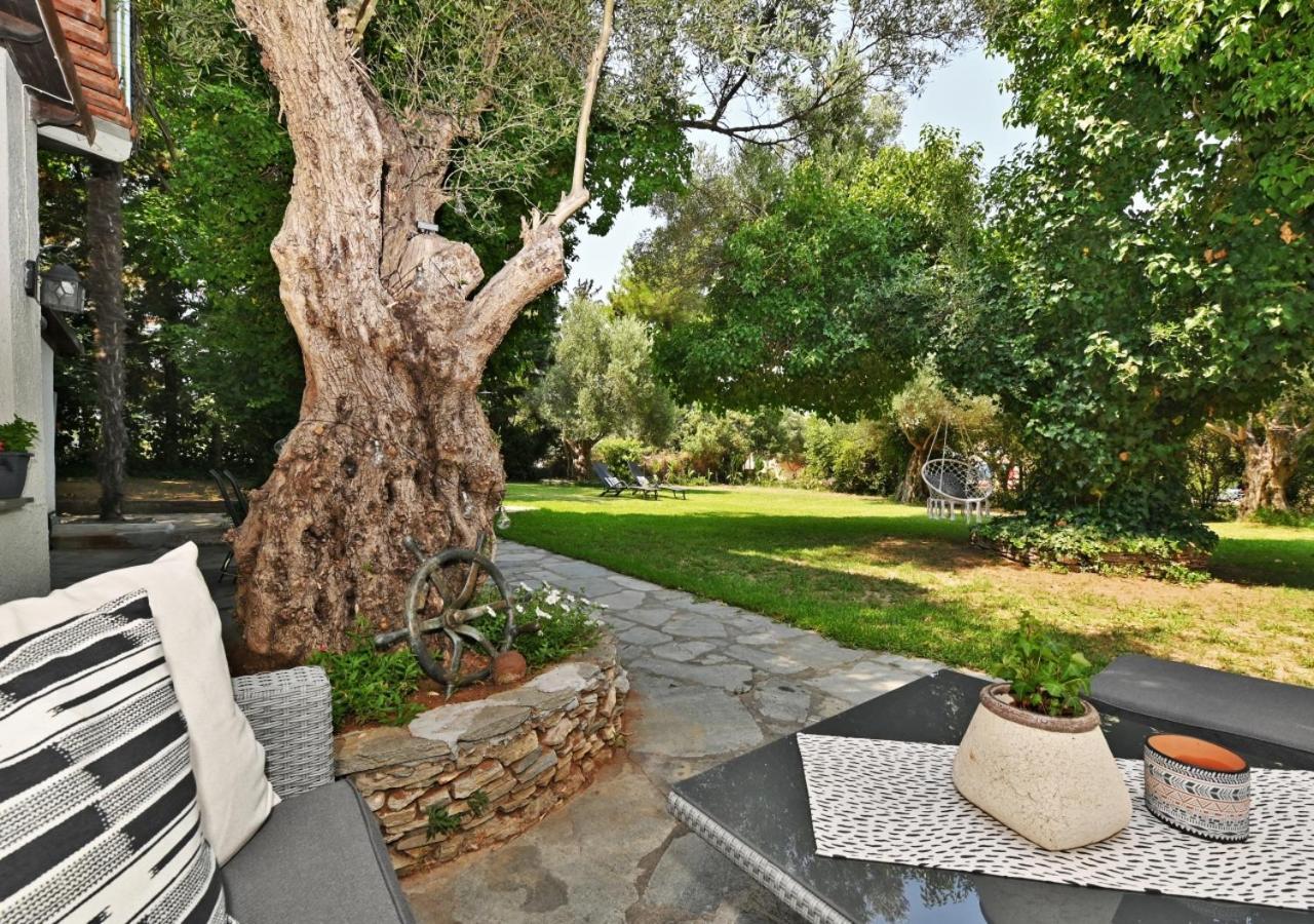 Hostal Ares Garden House - Nea Moudania Halkidiki Exterior foto